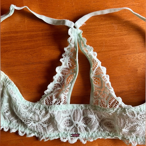 NWT’s Victorias Secret PINK Bra - Picture 3 of 5